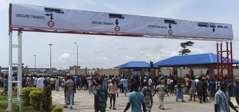 Border patrol team arrests 21 foreigners entering Nigeria despite border closure