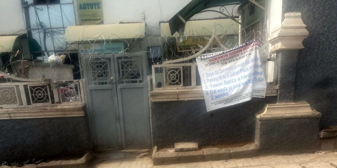 Naira depreciation forces bureau de change operators to shut down operations in abuja