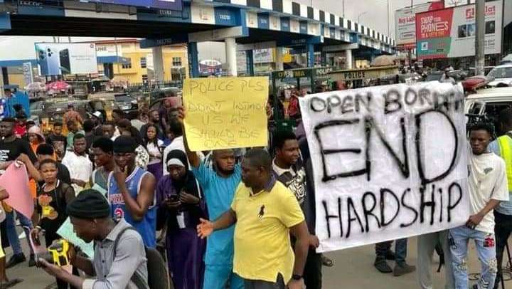 Hardship: Ibadan residents protest high cost of living, says no more ‘emilokan’