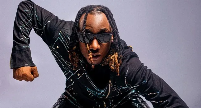 Gunmen abduct Nigerian singer, demand $200,000 ransom through email