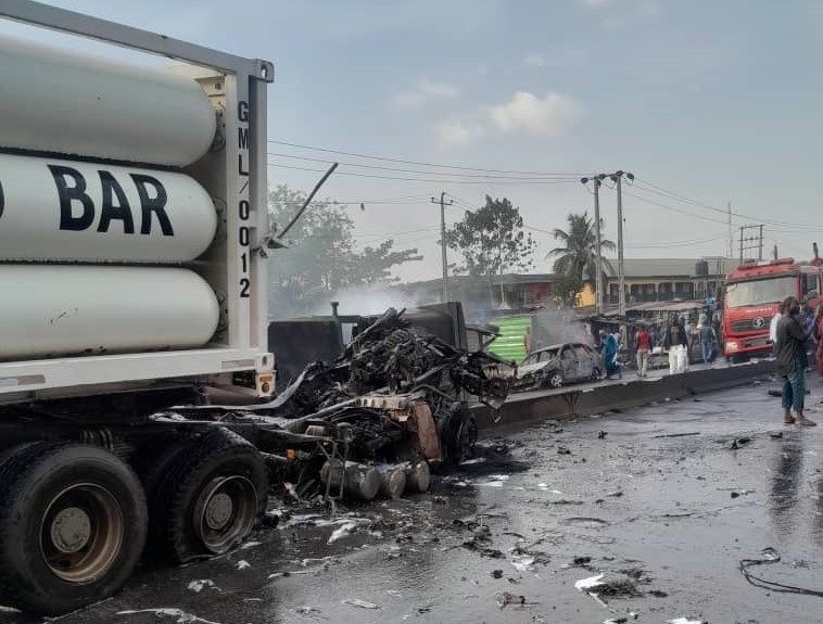 Tanker explosion claims one life in Abeokuta, vehicles, properties destroyed