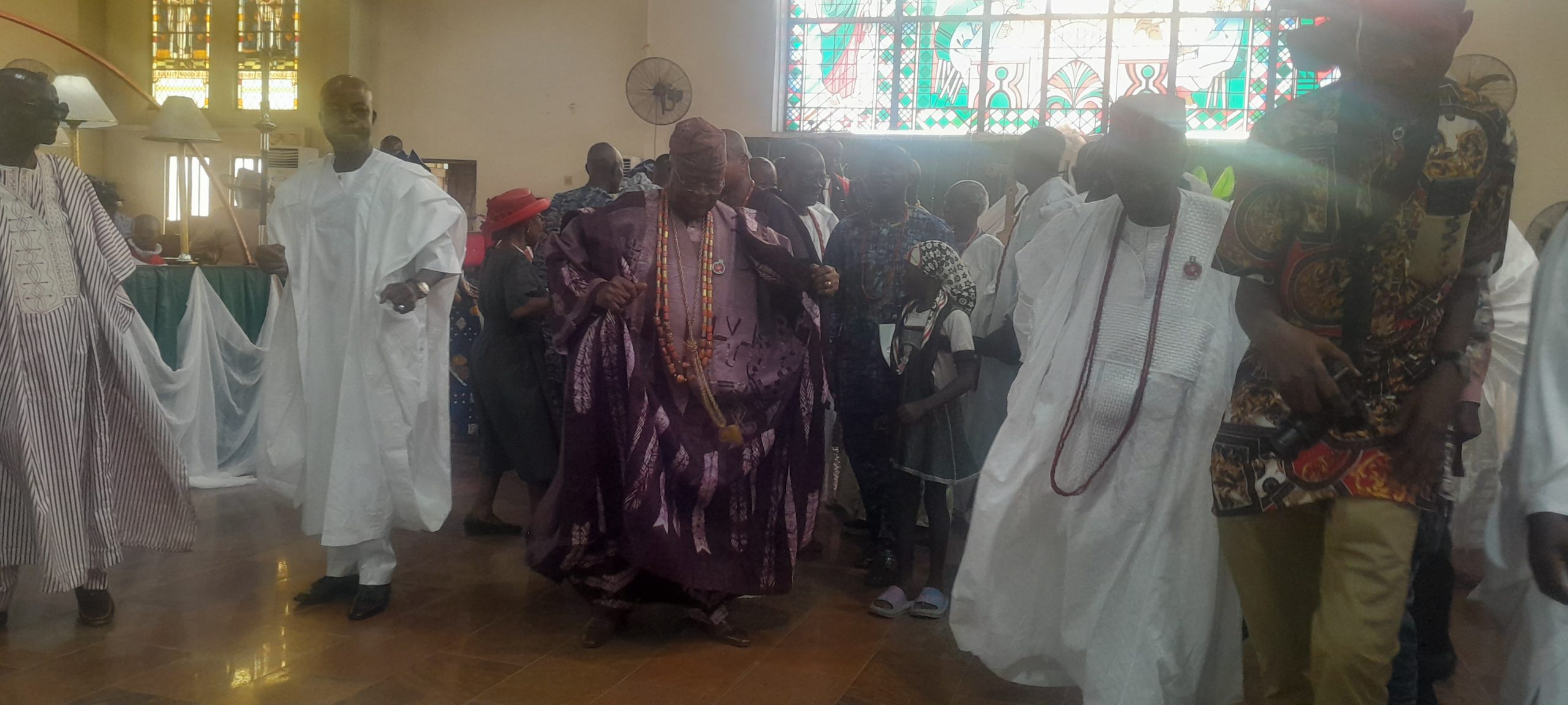 Paramount Ruler of Egbaland, Oba Gbadebo leads Sodeke’s family for 180 years remembrance thanksgiving service