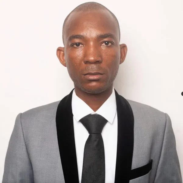 Nigerian teacher penciled down for global award for teaching Mathematics in local language