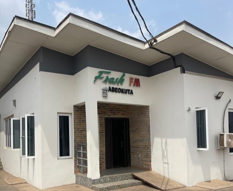 Penpushing Media congratulates Fresh F.M Abeokuta station at 6