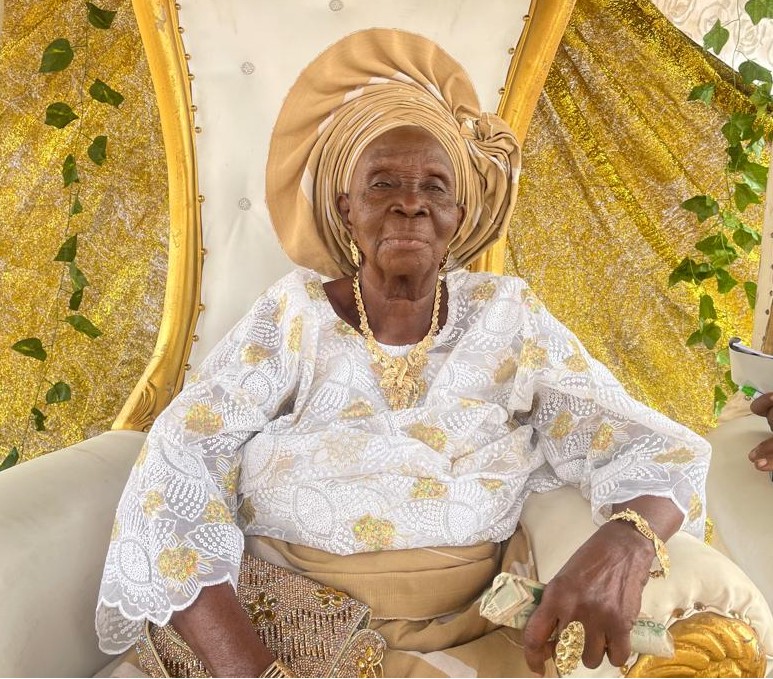 95-year-old mother of former Governorship candidate installed president fish sellers association