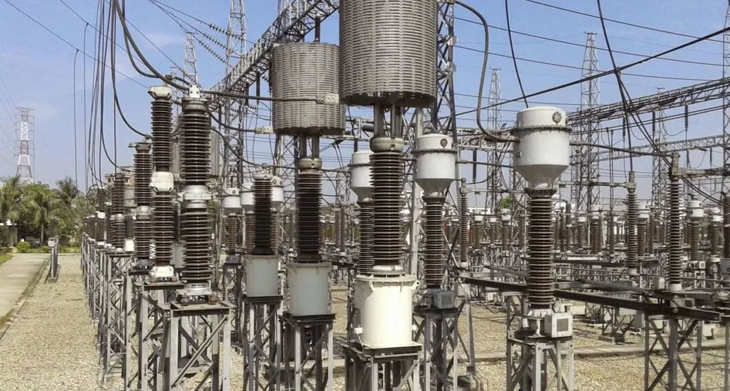 Again, Nigeria suffers power outage as electricity grid collapses