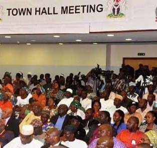 Nigeria’s first female-centric radio station moves second edition of men townhall meeting to reshape societal norms to Sagamu