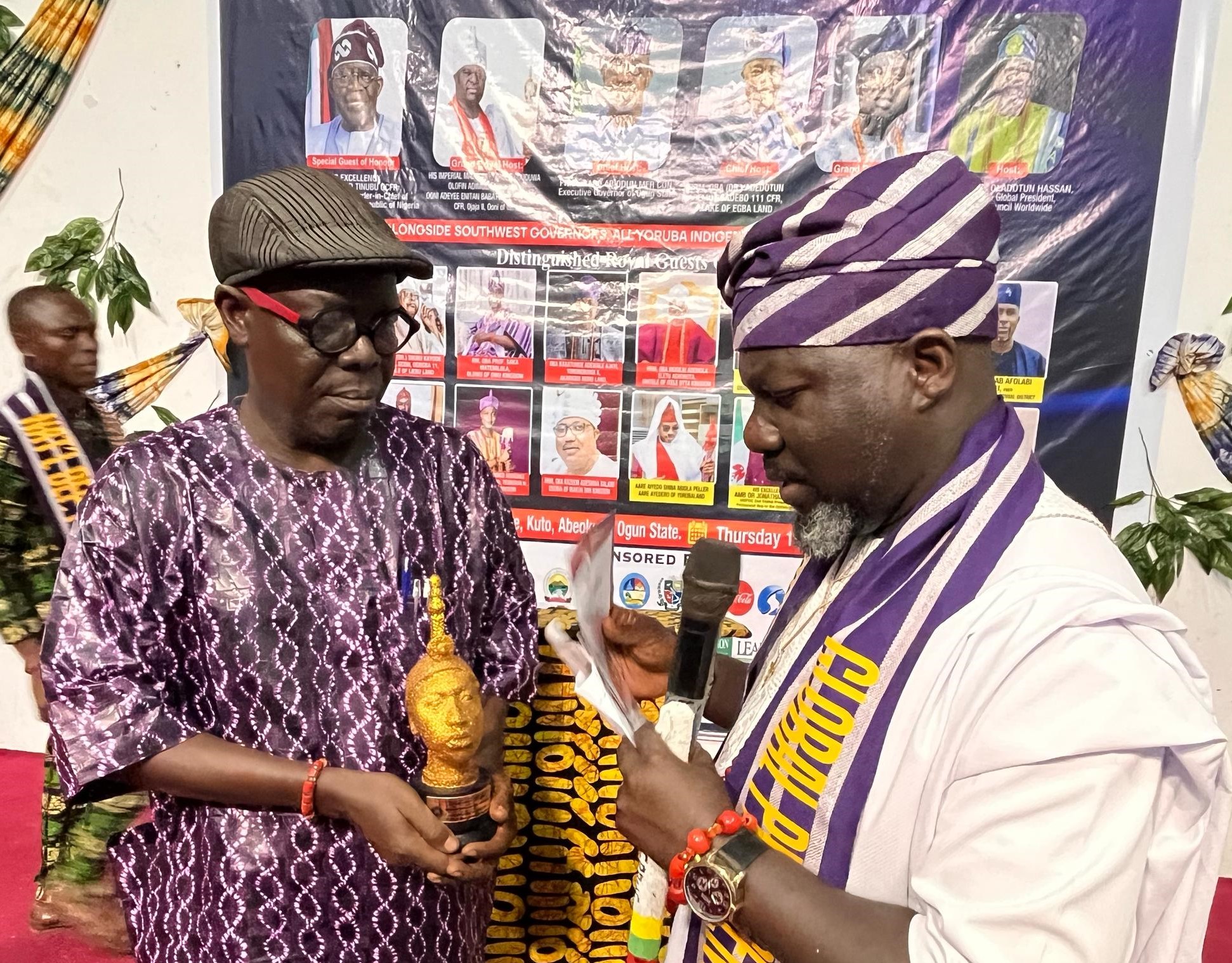 Penpushing bags award in responsible online journalism