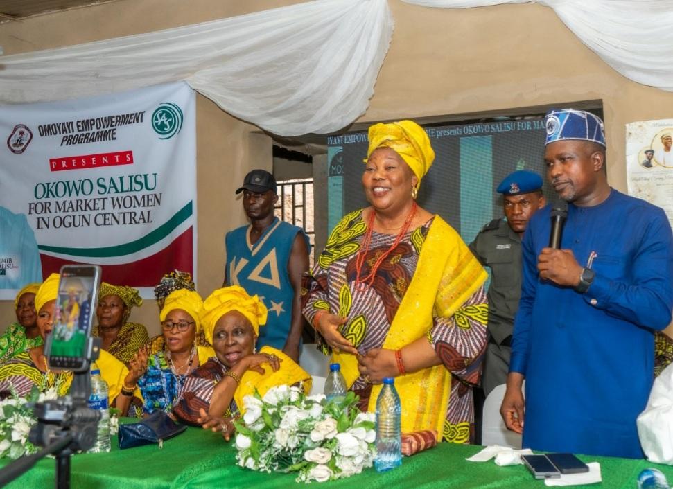 Senator Salisu empowers market women in ogun central senatorial district