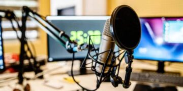 Armed robbers raid Radio Nigeria, force station off air