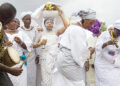 Security operatives prevent traditionalists from participating in Awujale’s burial