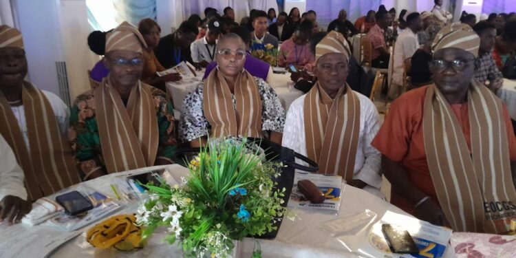 Pioneer Students of Egba Obafemi Community Grammar School grace Penpushing Media Anniversary