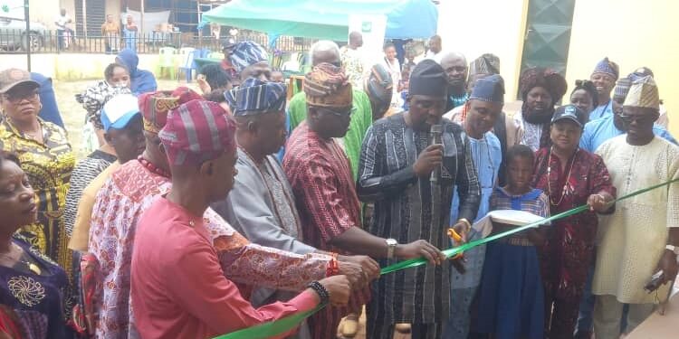 Habib Jaafar Foundation in collaboration with Apple Pears Company commissions newly built primary school for Kajola community