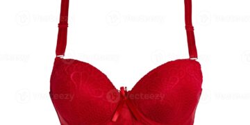 Pastor gives free bras to braless female church members