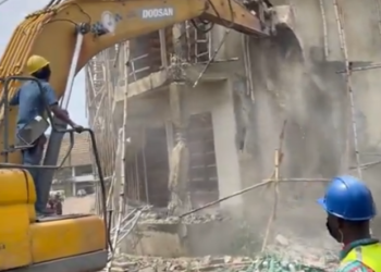 Lagos state government begins demolition of illegal buildings at trade fair complex