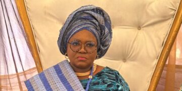 Penpushing celebrates Toyin Sogbesan at 60, retires from service