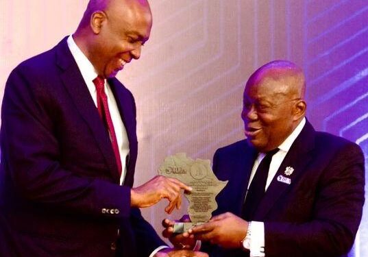 Saraki wins Africa Democracy awards in Nairobi, dedicates honour to Odinga