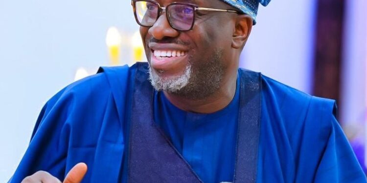 Convener of The Alternative, Segun Showunmi calls for a return to Pan-Nigerian Politics