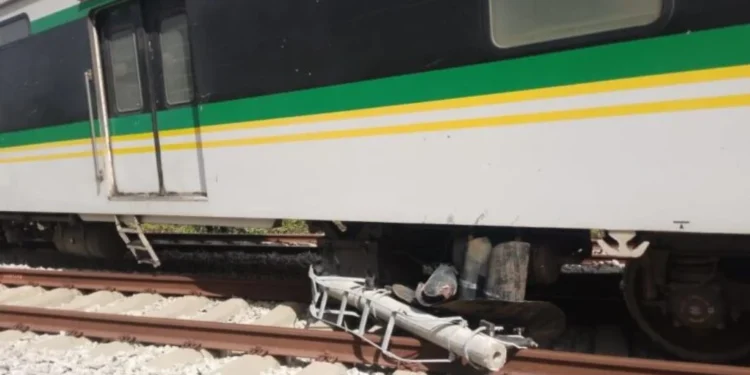Abuja-Kaduna bound train derails, passengers injured