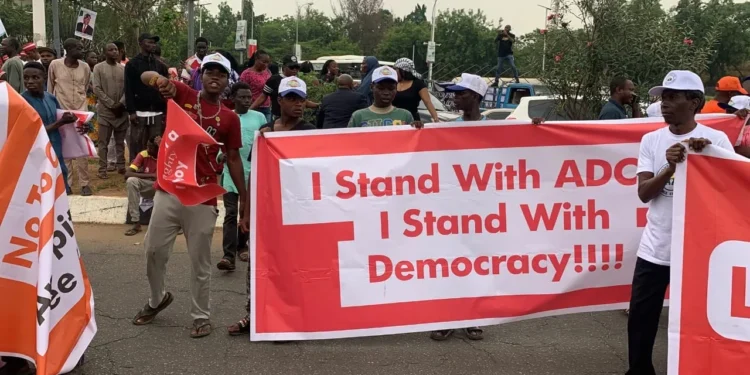 Party Crisis: African Democratic Congress chieftains take protest to electoral commission headquarters