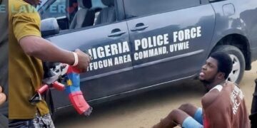 Police execute handcuffed man publicly