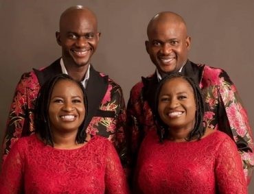 Twin brothers marry twin sisters with matching names