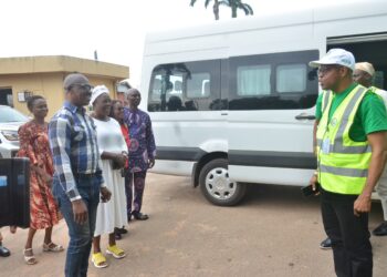 Ogun State Head of Service leads team to monitor bi-monthly environmental sanitation