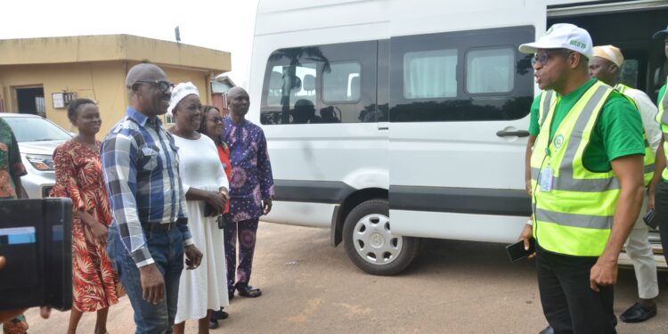 Ogun State Head of Service leads team to monitor bi-monthly environmental sanitation