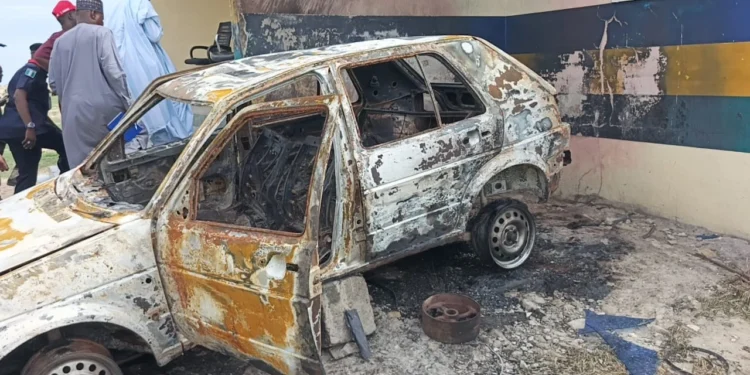 Gunmen attack army base, burns police post, public facilities