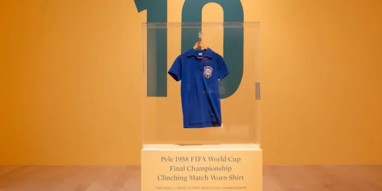 Pele’s World Cup jersey fetches $4.9 million at United States of America auction