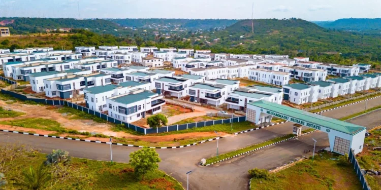 Governor Abiodun saves Buhari Estate, Abeokuta from forfeiture, delivers 108 homes
