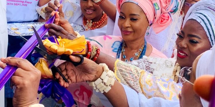 Olufunso Amosun commissions Artificial Intelligenc Digital Training Hub in Ile-Ife