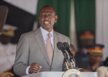 Kenyan president orders shutdown of foreign-owned small business