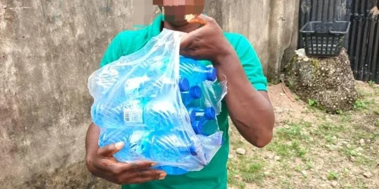 Woman arrested over smuggling of alcohol to inmate in Abeokuta prison