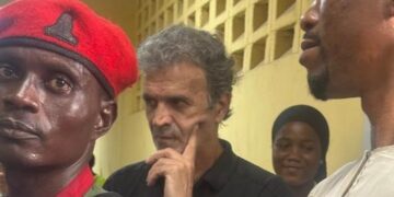 MC Alger supporters declare coach persona non grata, ask him to stay back in Nigeria after loss in Abeokuta