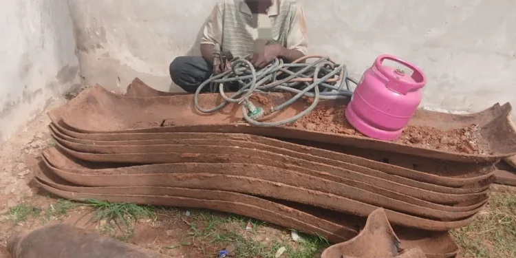 36-year-old man arrested for vandalising railway infrastructure in Ogun state